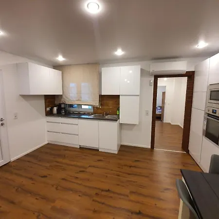 Handwerkerwohnung - Monteurunterkunft Apartmán *