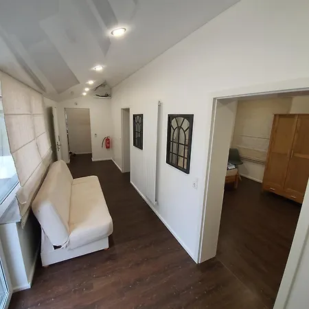 Apartmán Handwerkerwohnung - Monteurunterkunft *