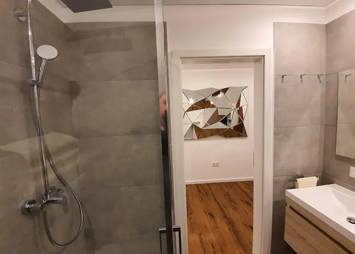 Handwerkerwohnung - Monteurunterkunft * Crumstadt